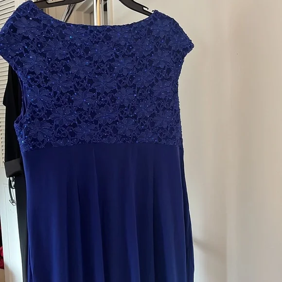 Blue sequin plus size dress - Picture 3 of 3